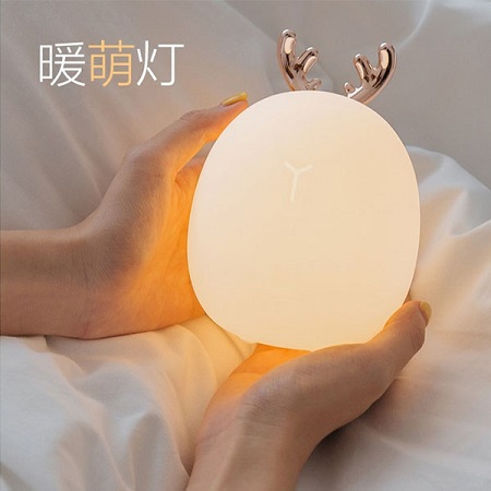萌宠小鹿兔子硅胶灯触控LED拍拍小夜灯喂奶ins可爱氛围床头灯